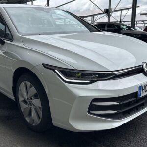 Volkswagen Golf 1.5 TSI 130 CV 2025