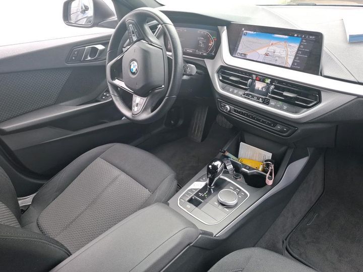 BMW Serie 1 – BMW 118d Automático (F40) 171.000 km - Imagen 6