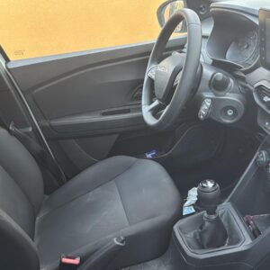 Dacia Sandero Essential 1.0 TCe 90 CV 2024 – 22.000 km