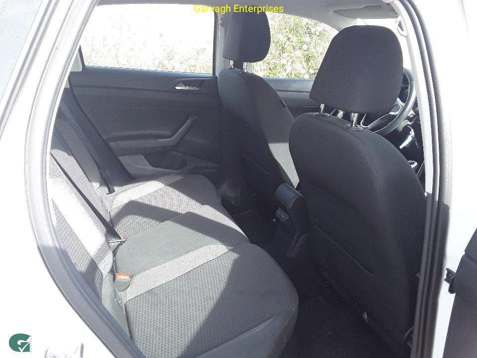 Volkswagen Polo Life 1.0 TSI 95 CV 2023 - Imagen 8