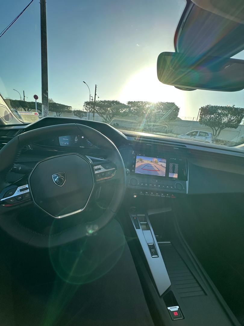 Peugeot 308 BlueHDi 130 EAT8 (P5, 2.0 Diésel, Automático 8 Velocidades) - Imagen 7